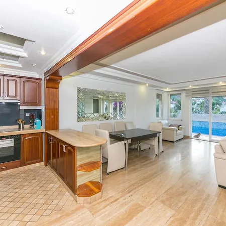 Vila Suekran Daily Weekly Icmeler Marmaris