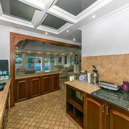 Mo Daily Weekly Icmeler Villa Marmaris