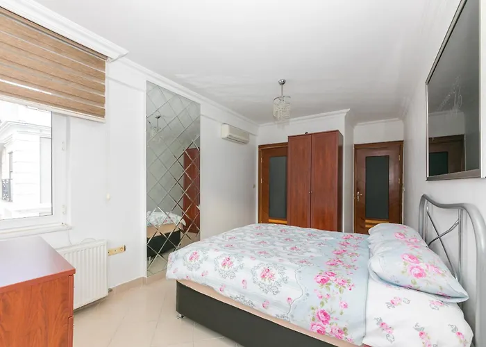 Βίλα Suekran Daily Weekly Icmeler