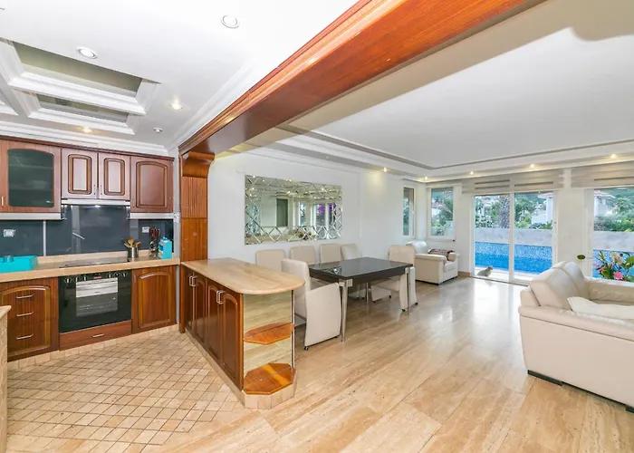 Βίλα Suekran Daily Weekly Icmeler Μαρμαρίς