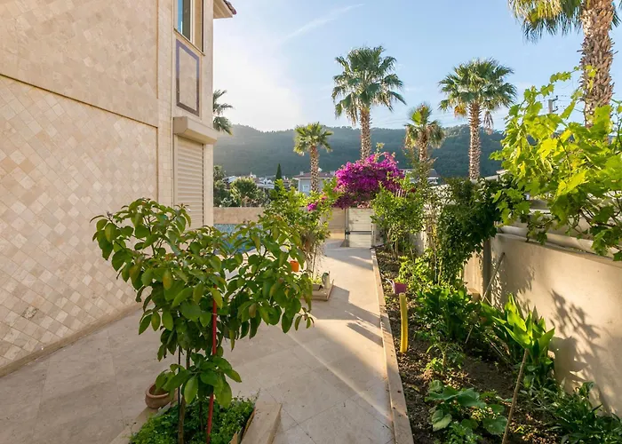 Suekran Daily Weekly Icmeler Villa