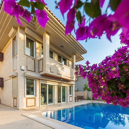 Suekran Daily Weekly Icmeler Villa Marmaris